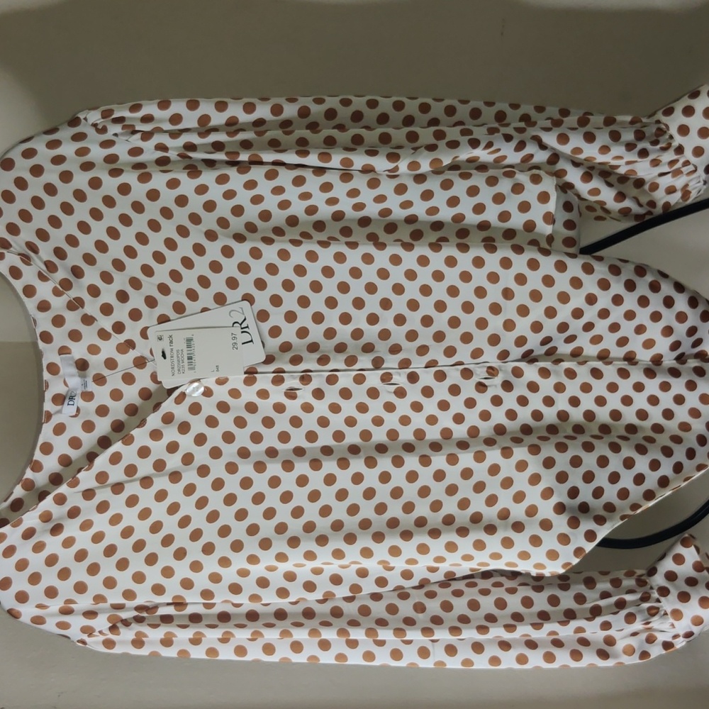NWT Dr2 blouse size L